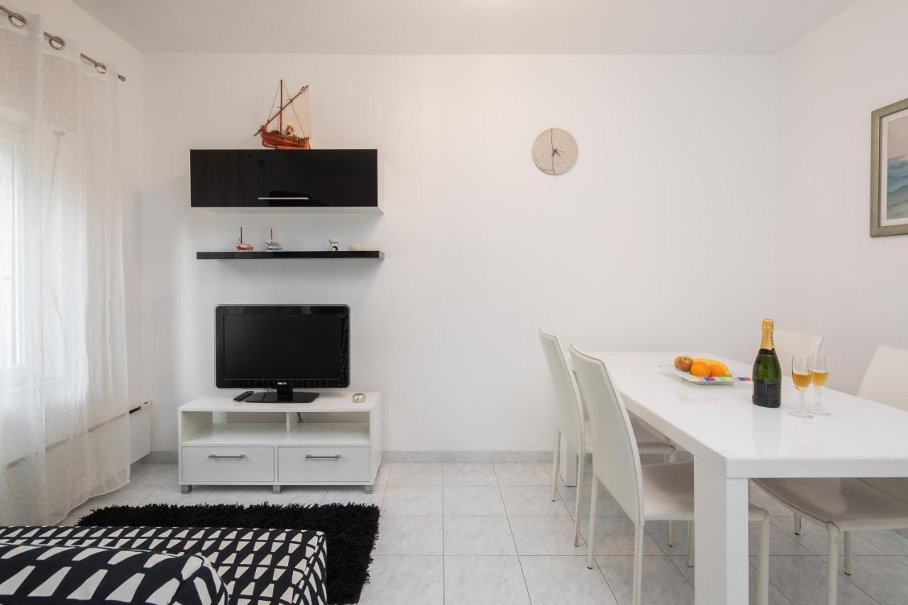 Laro - Modern&spacious Appartamento Spalato