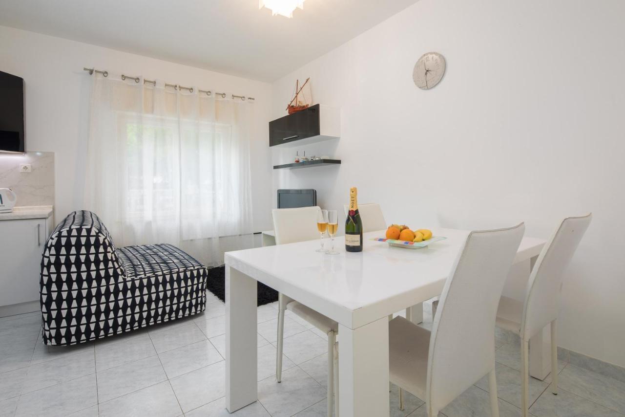Laro - Modern&spacious Appartamento Spalato